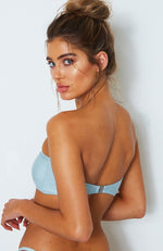 Kiki Bikini Top Baby Blue