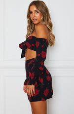 Sweetener Tie Front Crop Russian Rose Black