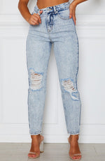 Hang In There Boyfriend Jeans Washed Blue Denim