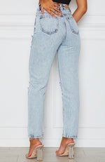 Moving On Boyfriend Jeans Washed Blue Denim