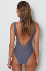 St Tropez One Piece Steel