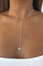 Drippin' Daggers Necklace Silver